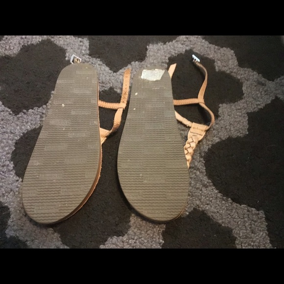 NWOT Rainbow leather T strap sandals - Picture 4 of 5